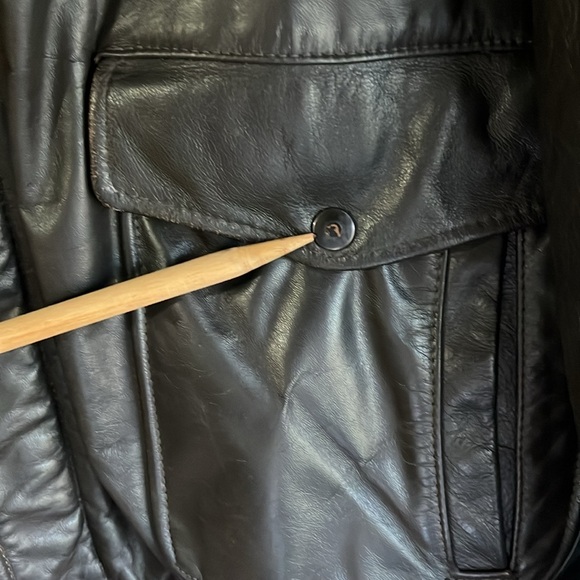 Vintage Aberdeen size 46 leather flight jacket with pho fur collar and liner. - Picture 6 of 9